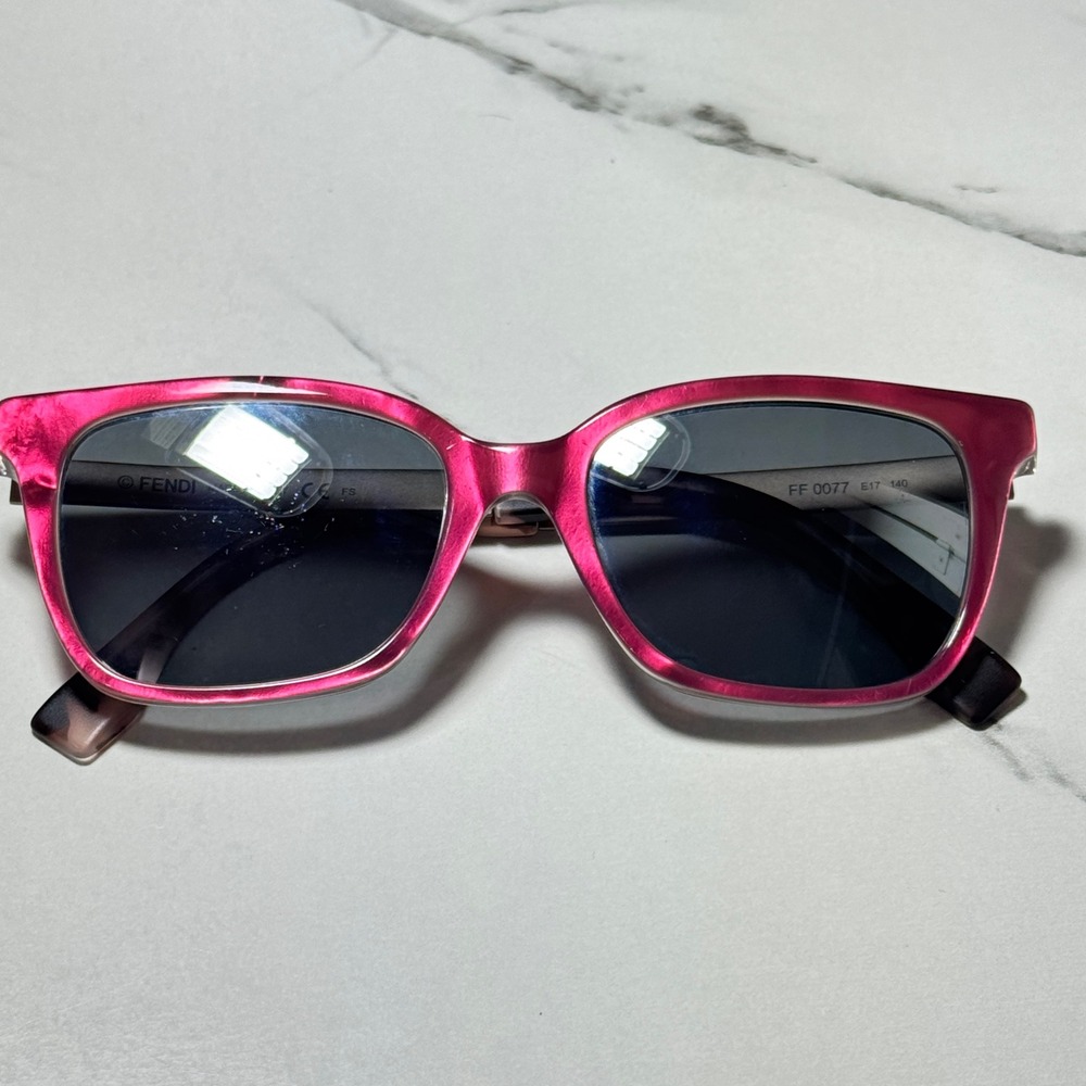 Fendi FF 0077 Pink Gold Rectangular Eyeglasses Frames Made in Italy E17 140